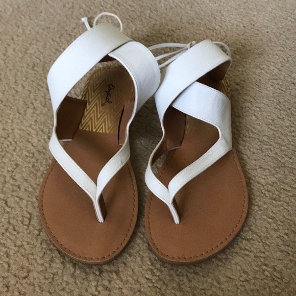 Qupid white wrap sandals - Picture 3 of 4
